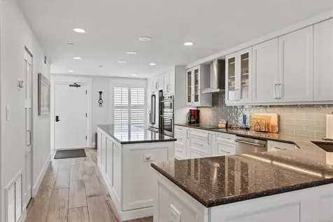 5740 Midnight Pass Road Sarasota FL 34242