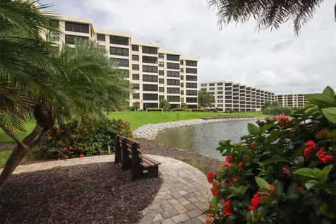 5740 Midnight Pass Road Sarasota FL 34242