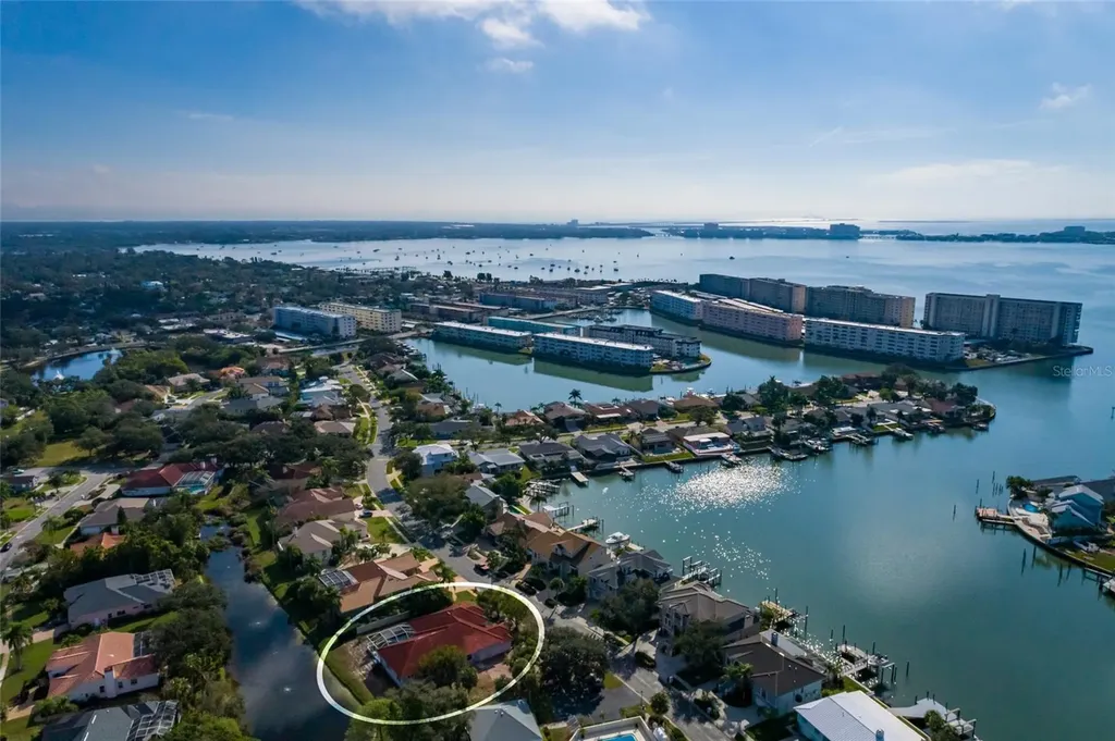 5921 Skimmer Point Boulevard S Gulfport FL 33707