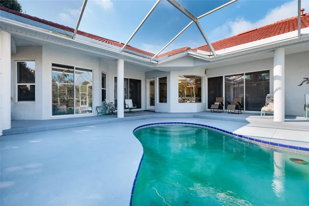 5921 Skimmer Point Boulevard S Gulfport FL 33707