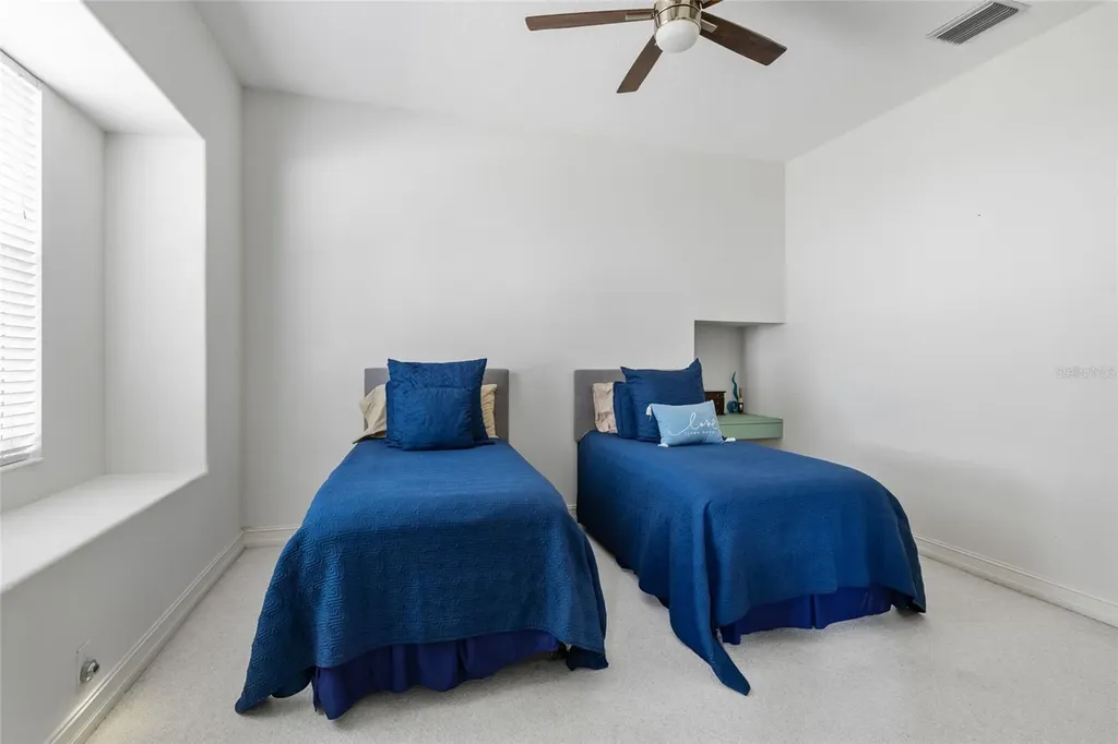 5921 Skimmer Point Boulevard S Gulfport FL 33707