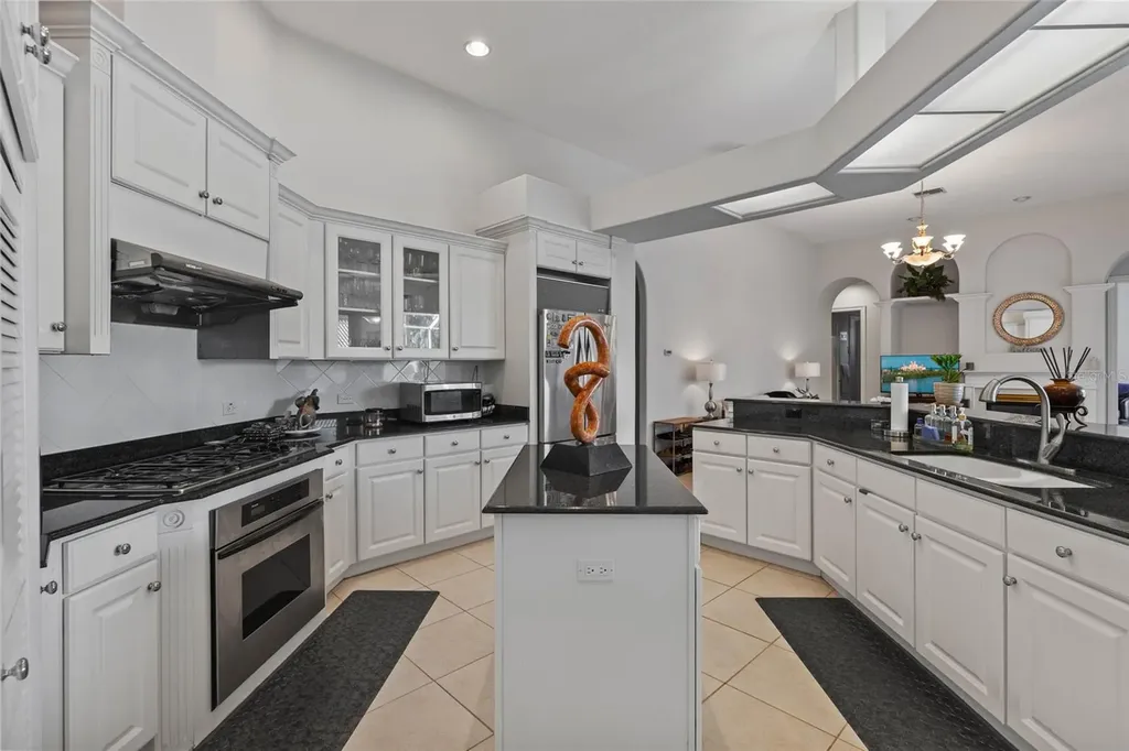 5921 Skimmer Point Boulevard S Gulfport FL 33707