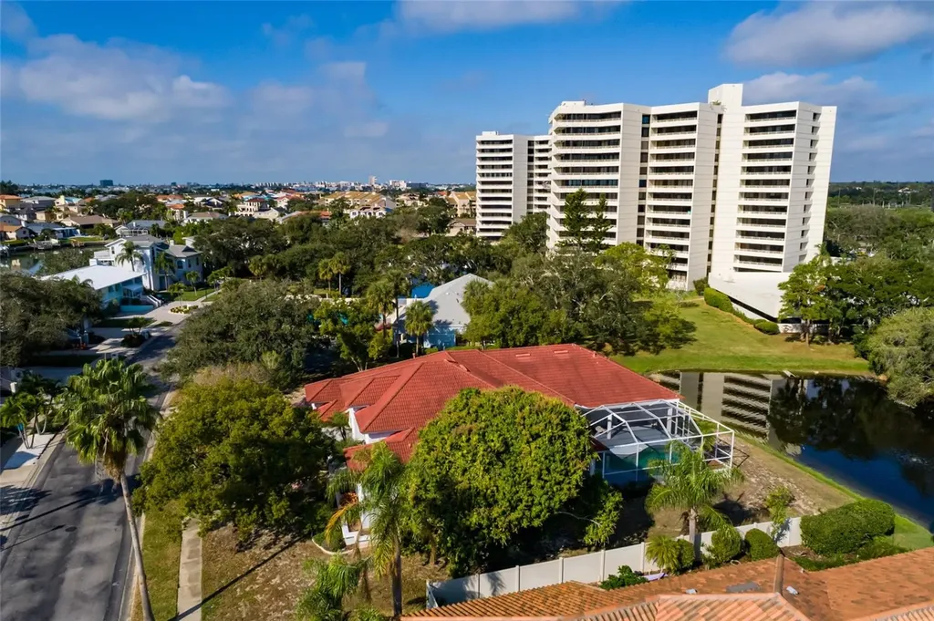 5921 Skimmer Point Boulevard S Gulfport FL 33707
