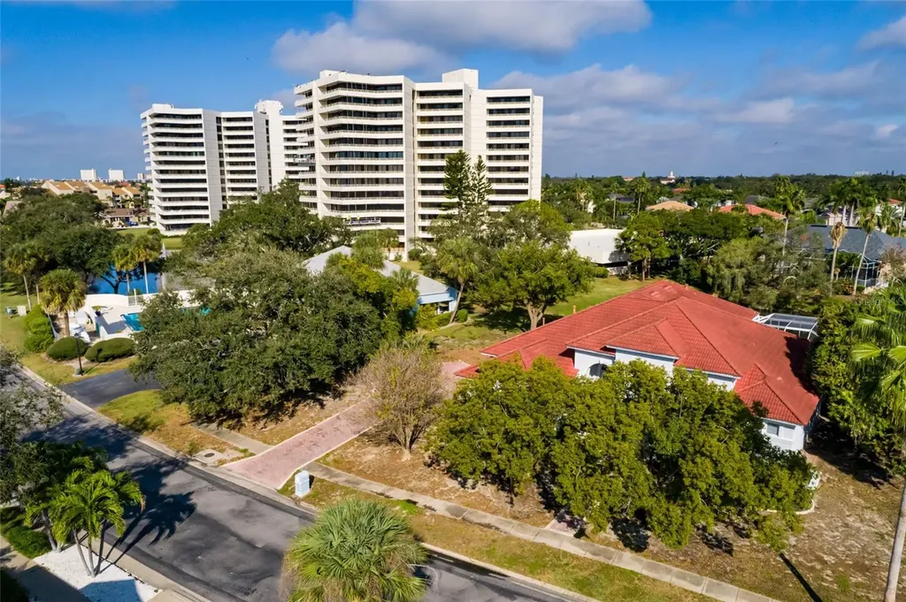 5921 Skimmer Point Boulevard S Gulfport FL 33707