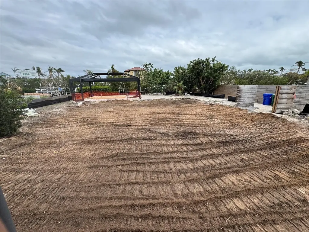 640 Lyons Lane Longboat Key FL 34228