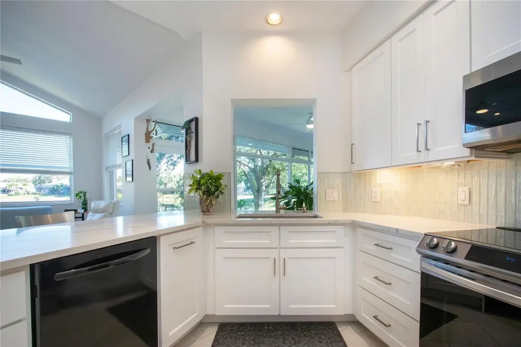 8267 Shadow Pine Way Sarasota FL 34238