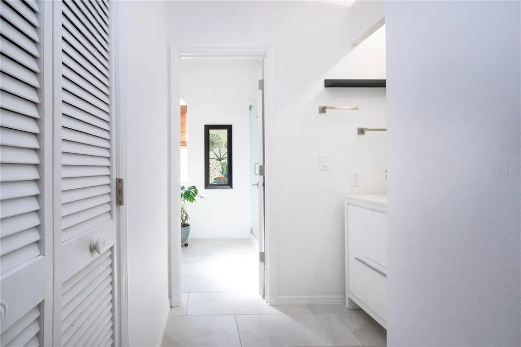 8267 Shadow Pine Way Sarasota FL 34238