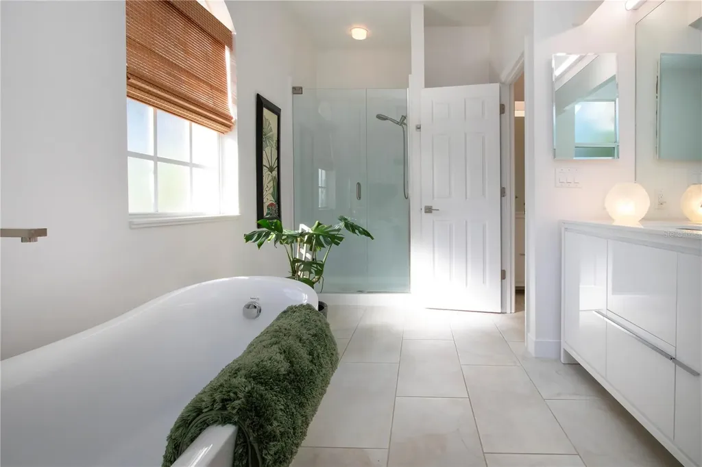 8267 Shadow Pine Way Sarasota FL 34238