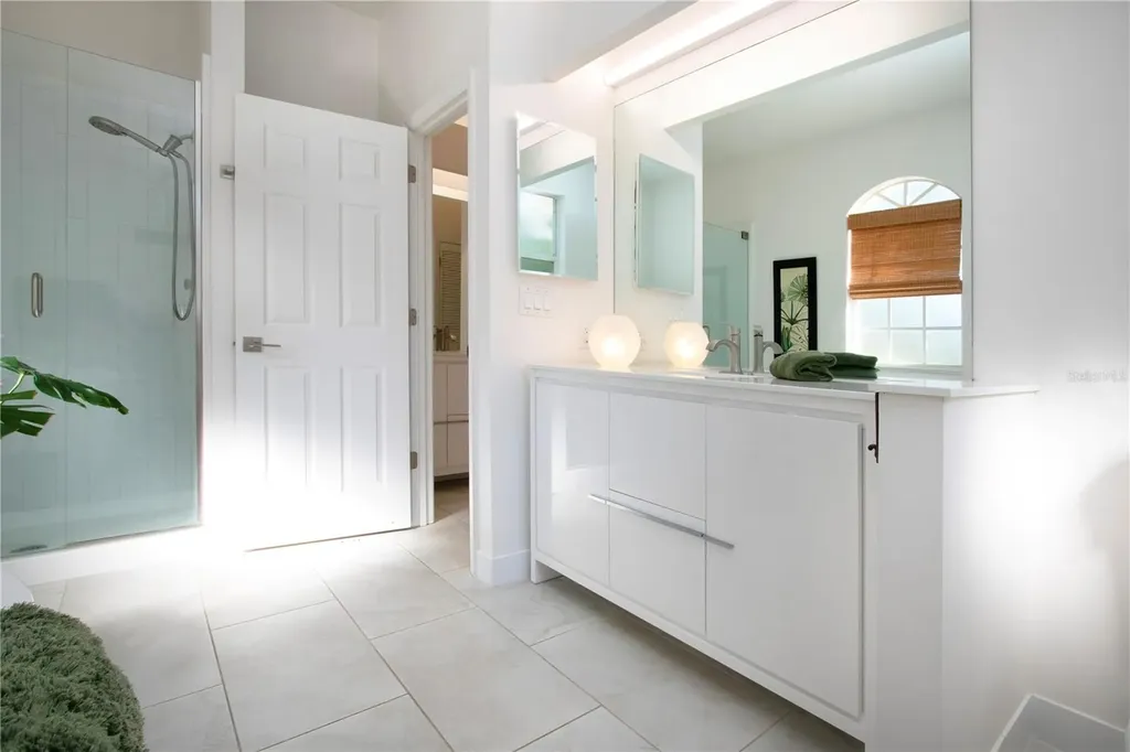 8267 Shadow Pine Way Sarasota FL 34238