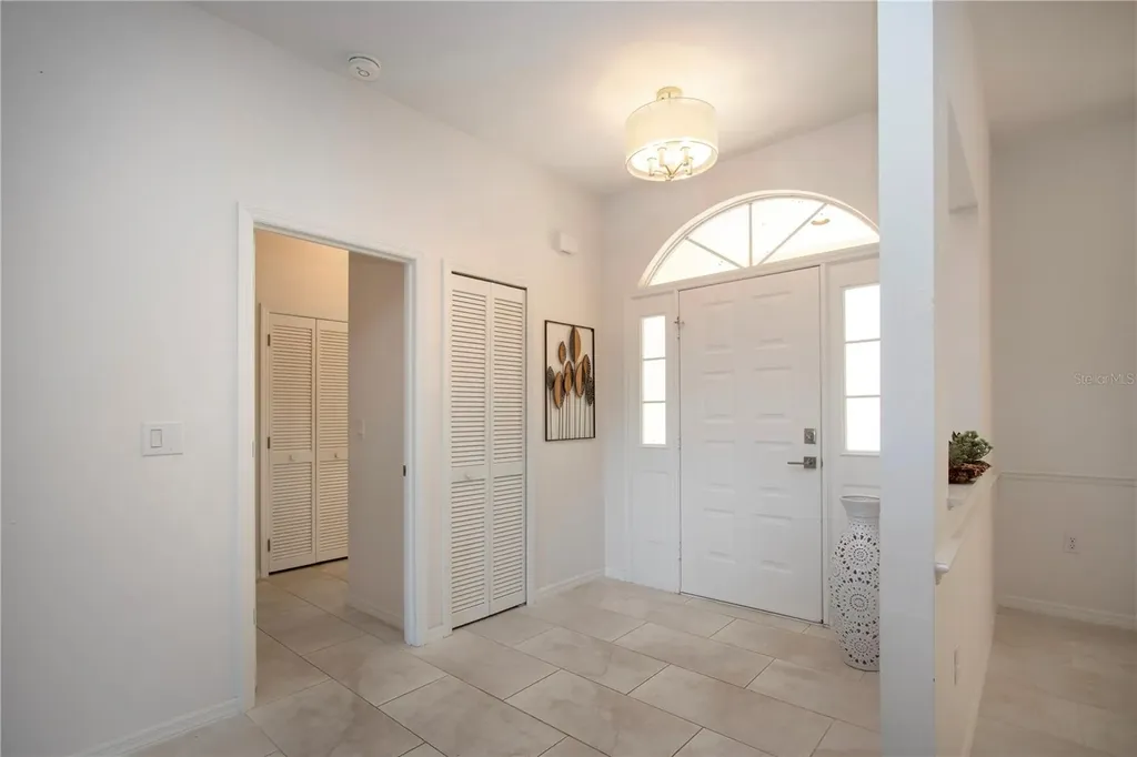 8267 Shadow Pine Way Sarasota FL 34238