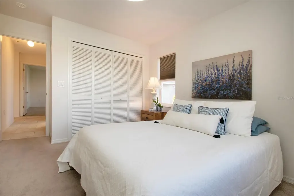 8267 Shadow Pine Way Sarasota FL 34238