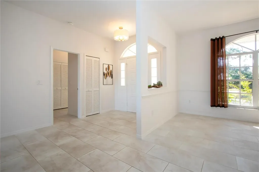 8267 Shadow Pine Way Sarasota FL 34238