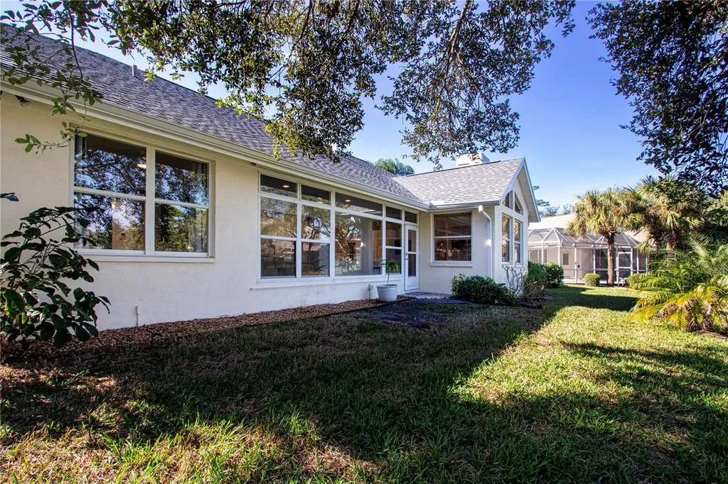 8267 Shadow Pine Way Sarasota FL 34238