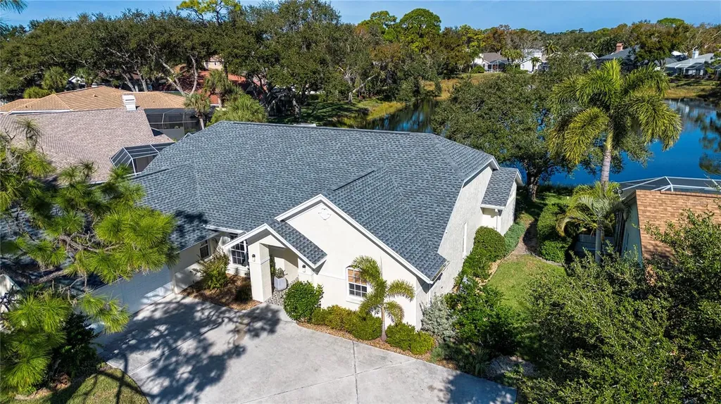8267 Shadow Pine Way Sarasota FL 34238