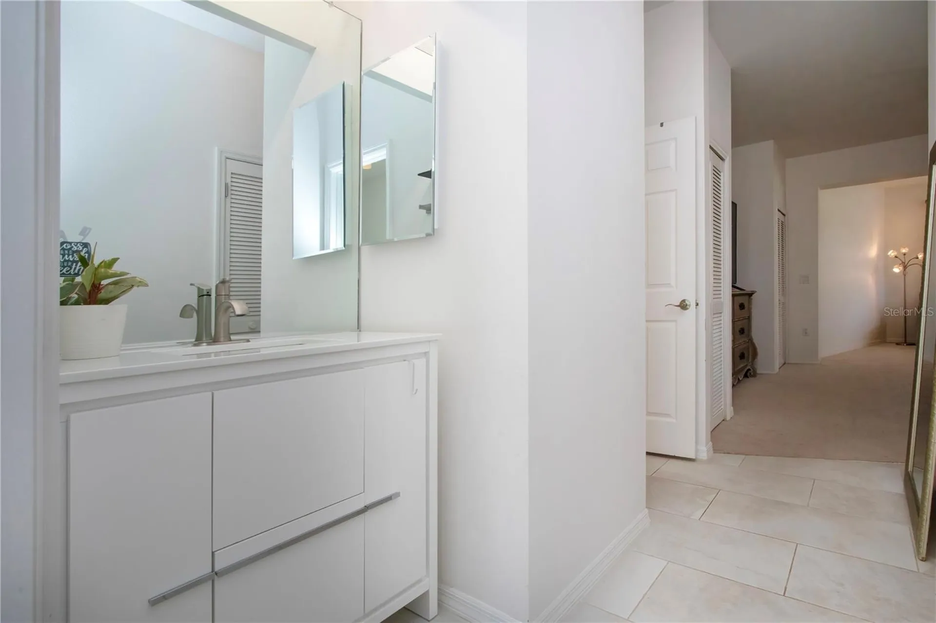 8267 Shadow Pine Way Sarasota FL 34238