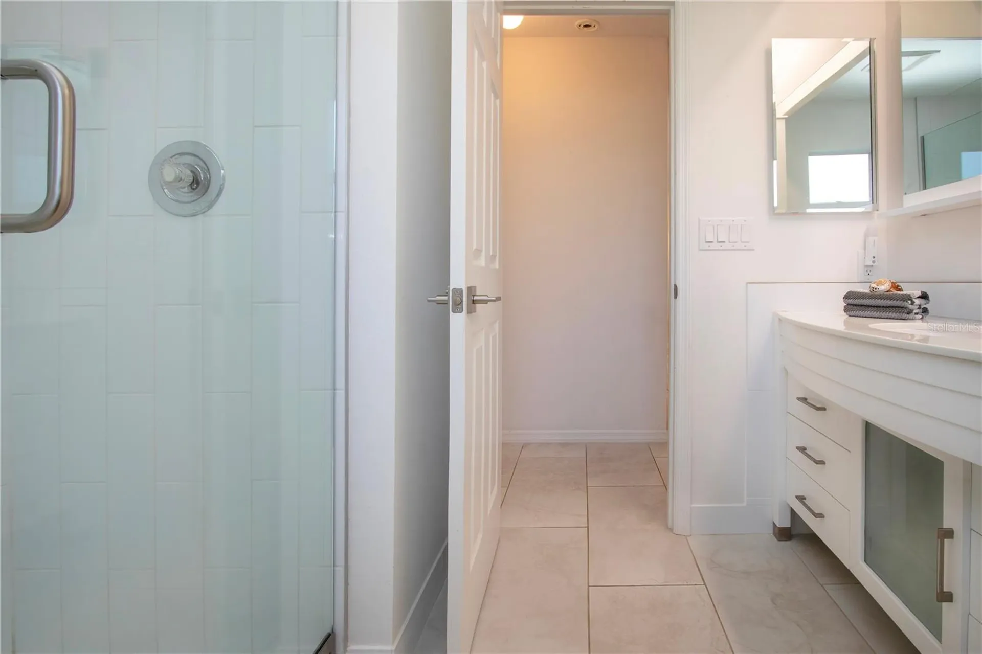 8267 Shadow Pine Way Sarasota FL 34238