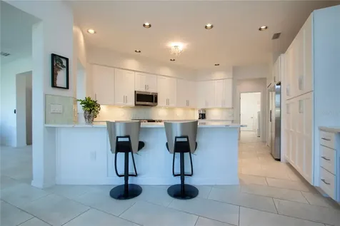 8267 Shadow Pine Way Sarasota FL 34238