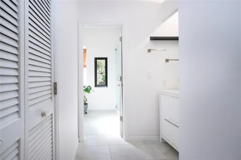 8267 Shadow Pine Way Sarasota FL 34238