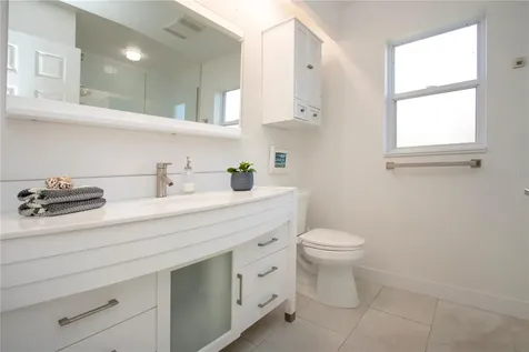 8267 Shadow Pine Way Sarasota FL 34238