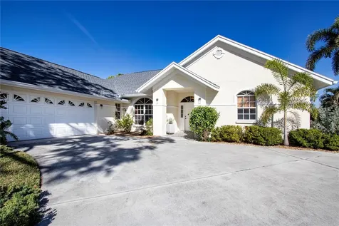 8267 Shadow Pine Way Sarasota FL 34238