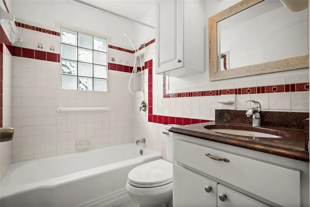 435 3rd Street NW Largo FL 33770