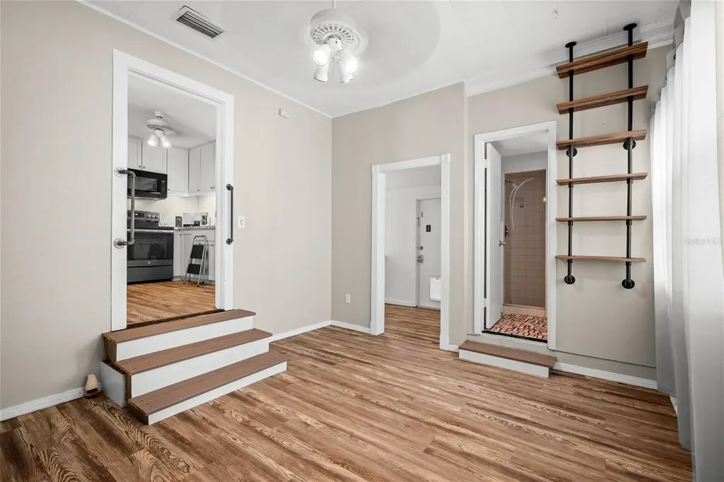 435 3rd Street NW Largo FL 33770