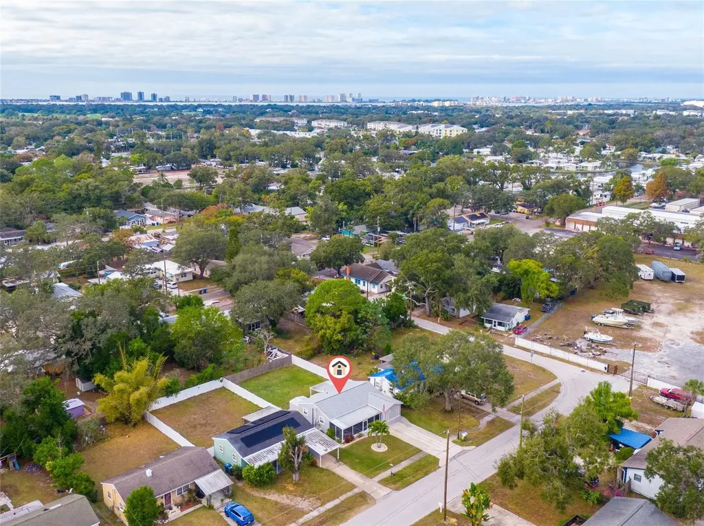 435 3rd Street NW Largo FL 33770
