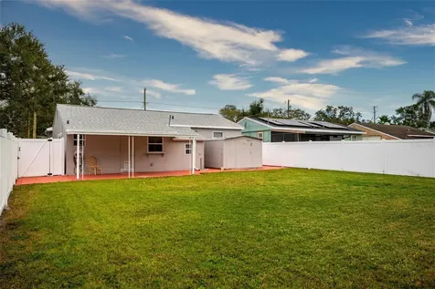 435 3rd Street NW Largo FL 33770