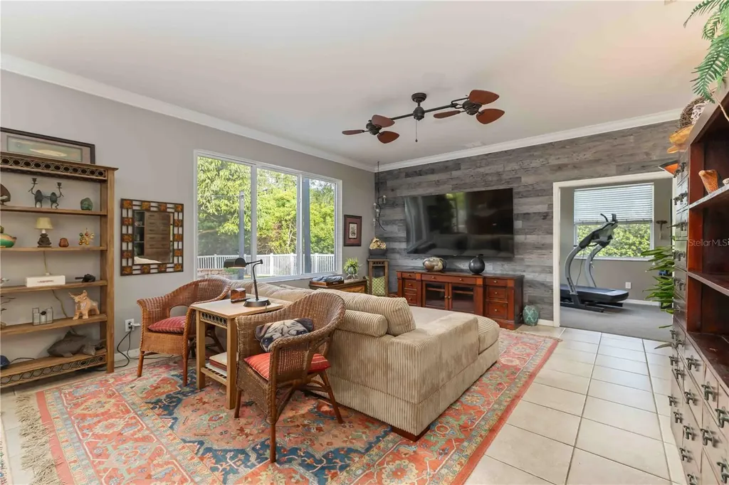 3907 62nd Terrace E Bradenton FL 34203