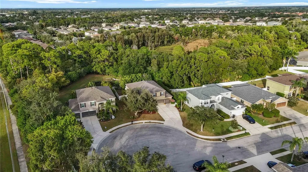 3907 62nd Terrace E Bradenton FL 34203