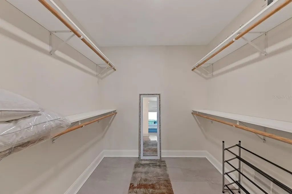 9397 Midnight Pass Road Sarasota FL 34242