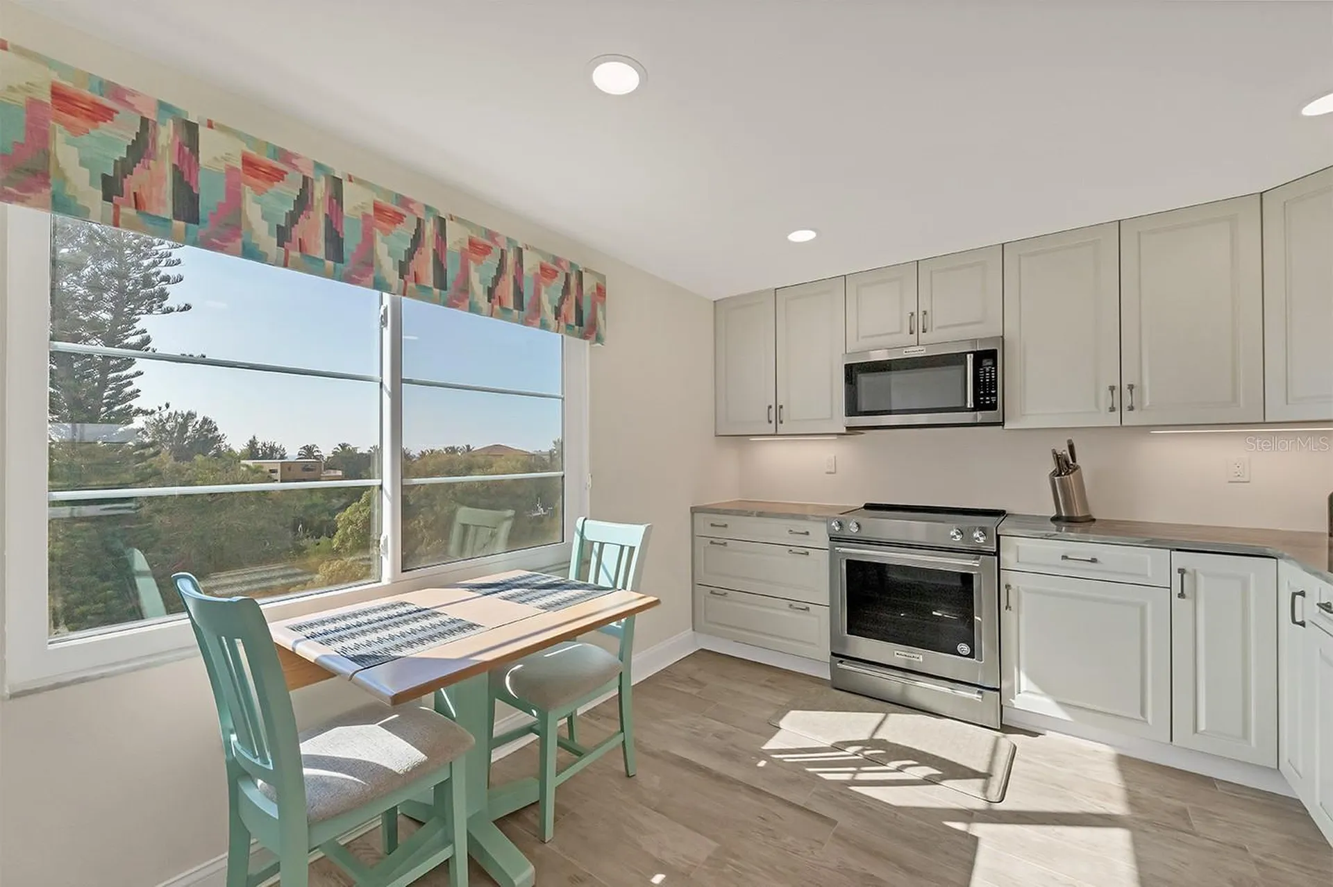 9397 Midnight Pass Road Sarasota FL 34242