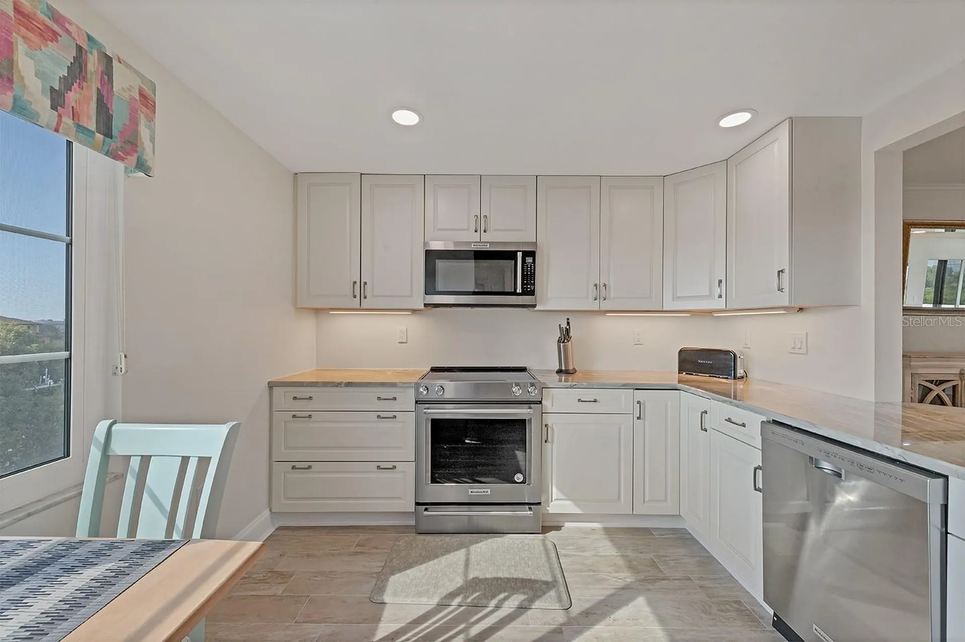9397 Midnight Pass Road Sarasota FL 34242