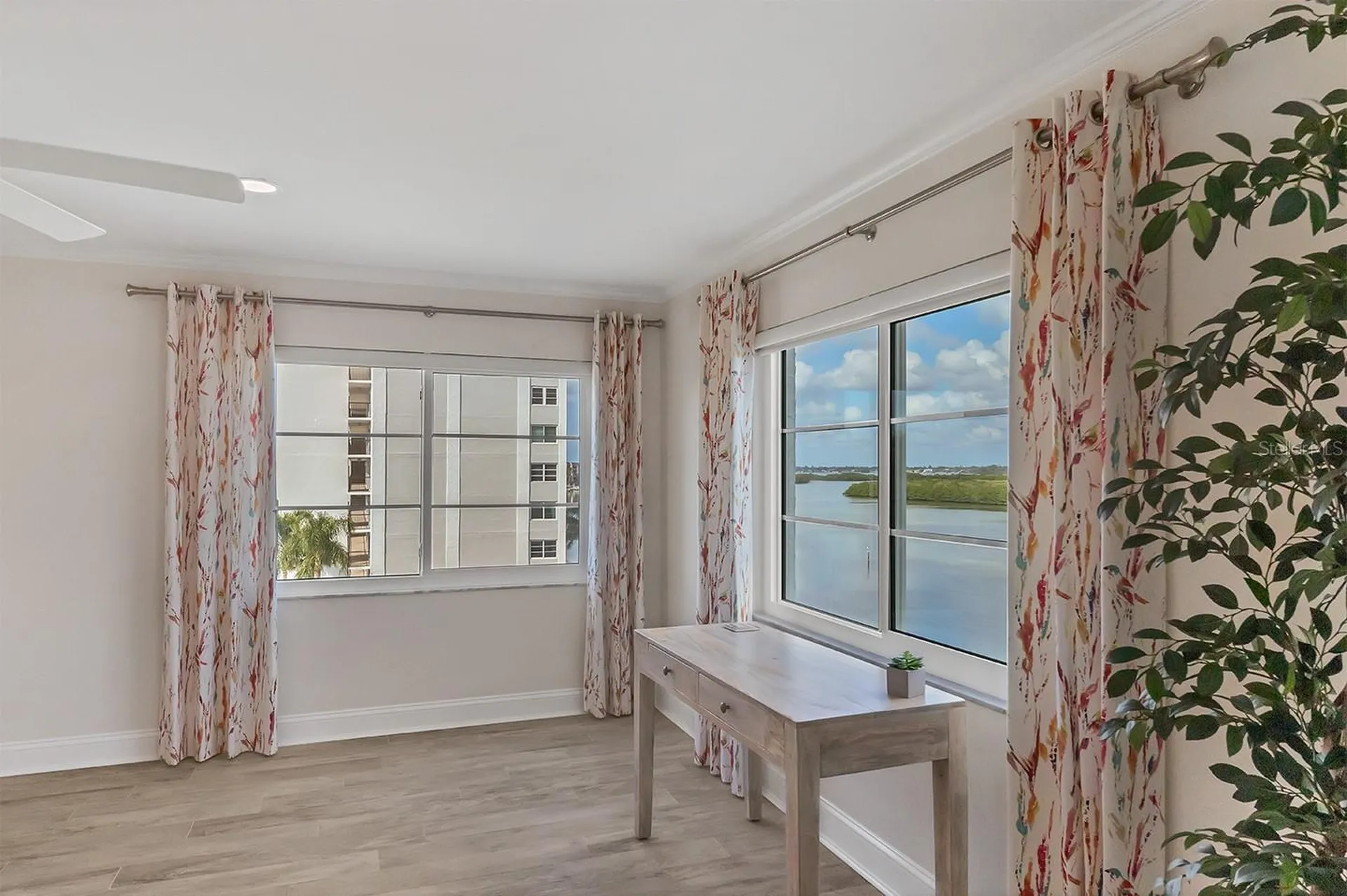 9397 Midnight Pass Road Sarasota FL 34242
