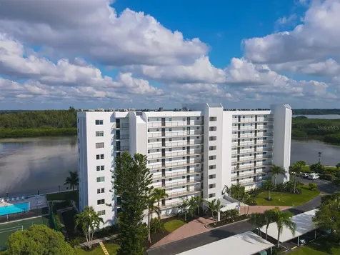 9397 Midnight Pass Road Sarasota FL 34242