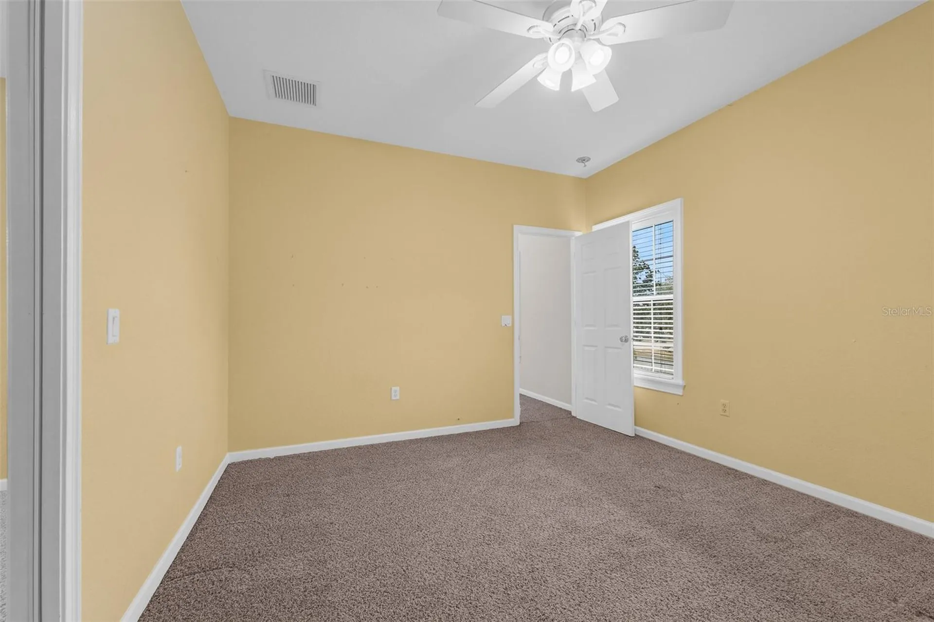 1698 Taylor Ridge Loop Kissimmee FL 34744