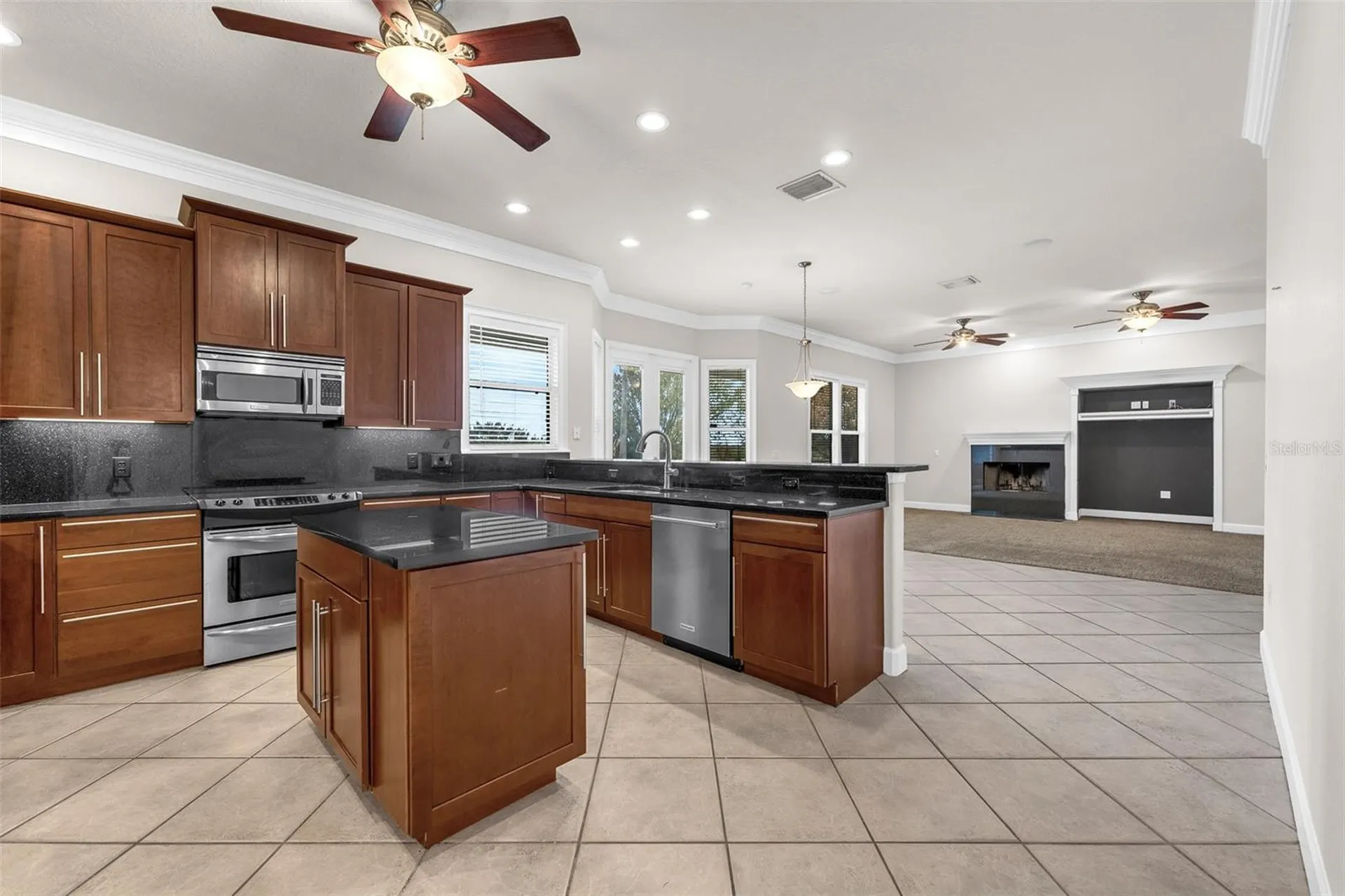 1698 Taylor Ridge Loop Kissimmee FL 34744
