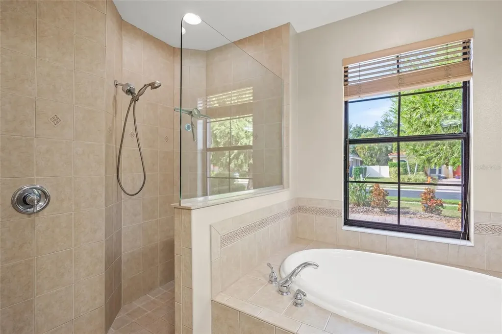 5343 Nathaniel Place Sarasota FL 34233