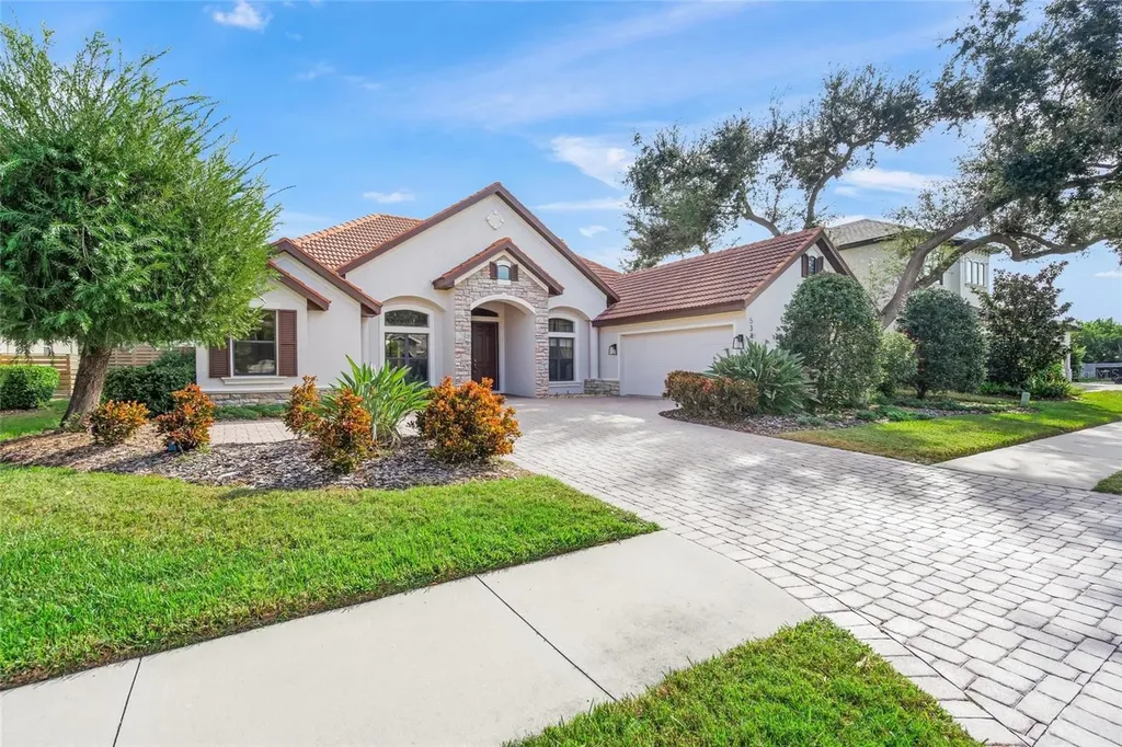 5343 Nathaniel Place Sarasota FL 34233