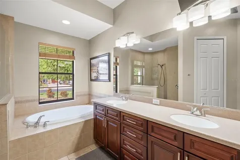 5343 Nathaniel Place Sarasota FL 34233