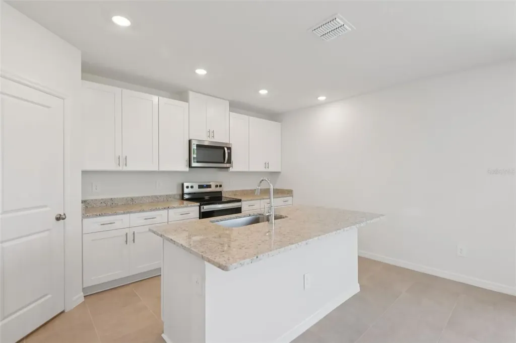 12589 Homeland Drive Dade City FL 33525