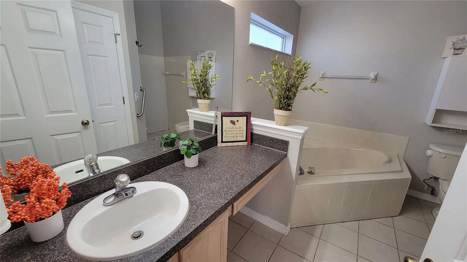 100 Boulder Court Sanford FL 32771