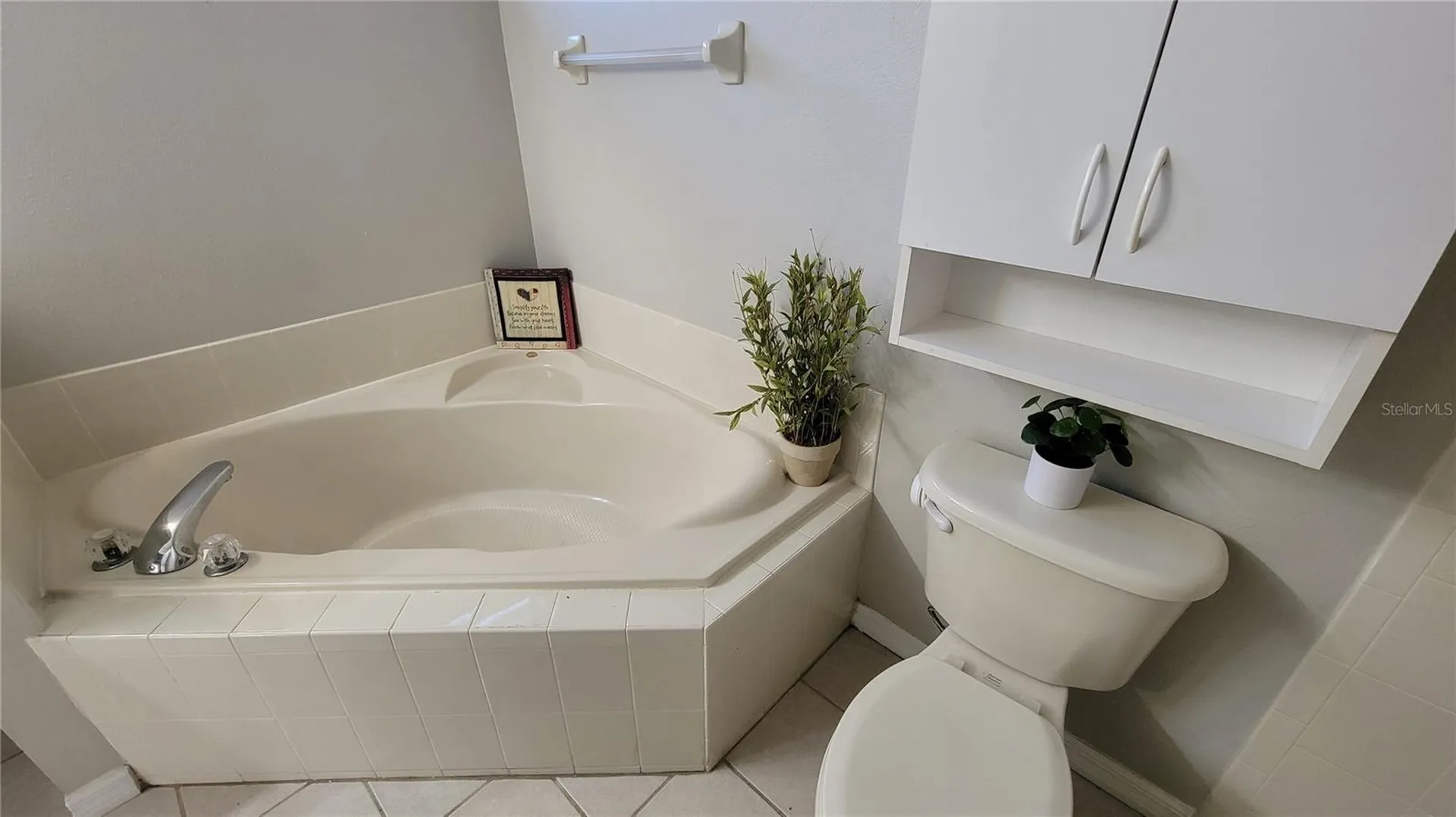 100 Boulder Court Sanford FL 32771