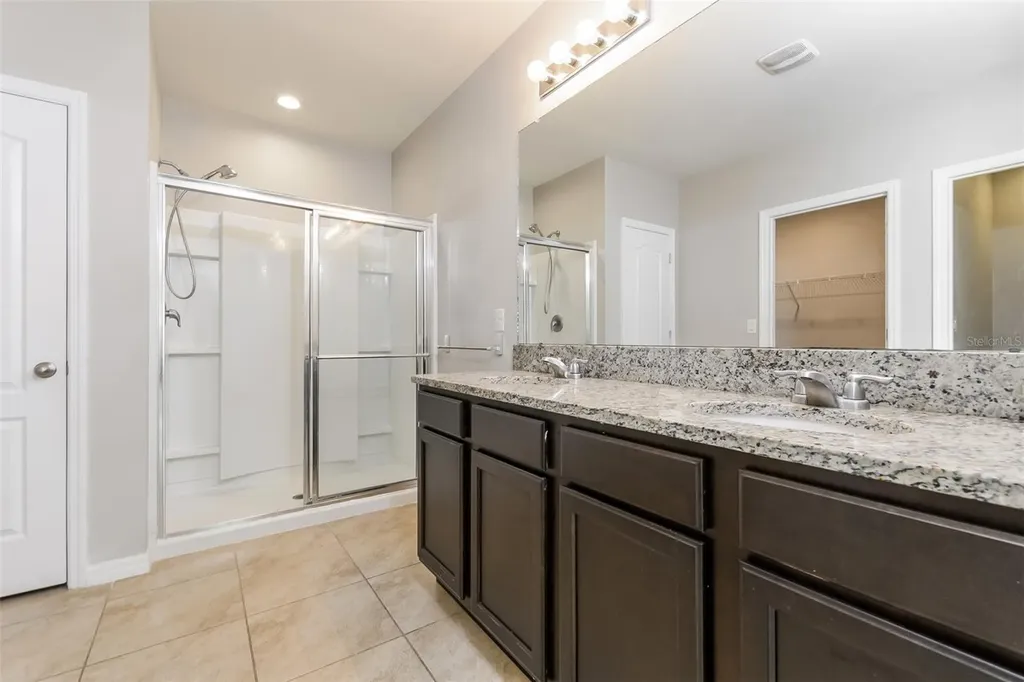 571 Autumn Stream Drive Auburndale FL 33823