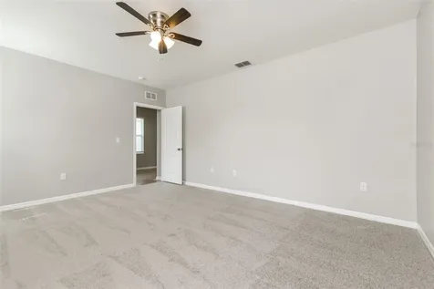 571 Autumn Stream Drive Auburndale FL 33823