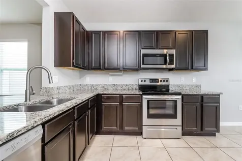 571 Autumn Stream Drive Auburndale FL 33823