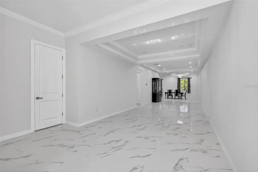 588 Dowling Circle Lady Lake FL 32159