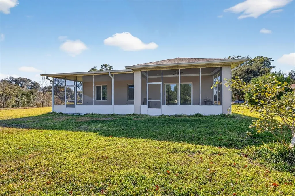 588 Dowling Circle Lady Lake FL 32159