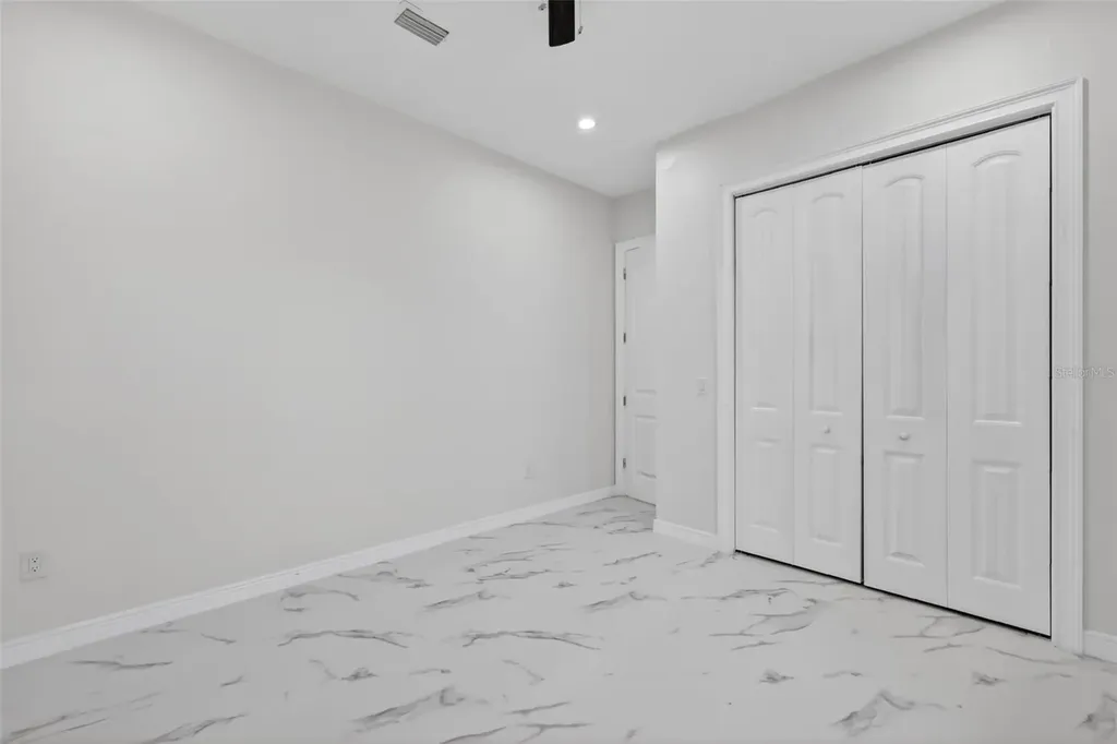 588 Dowling Circle Lady Lake FL 32159