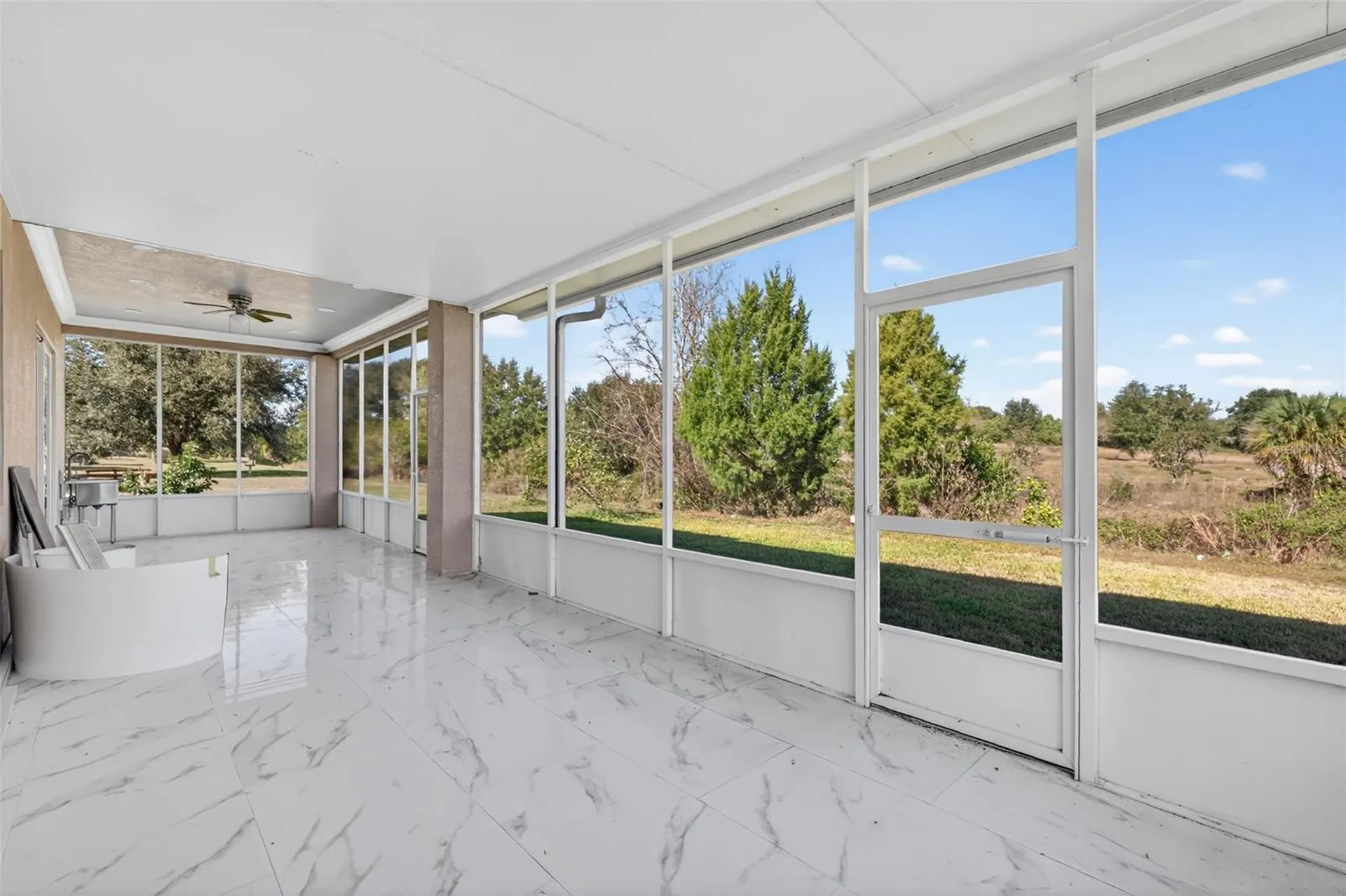 588 Dowling Circle Lady Lake FL 32159